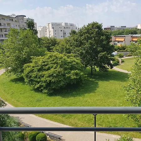 Residentiel Au Et Au Frais 公寓